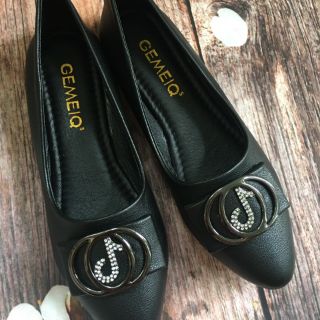 Giày nữ đế bệt mũi nhọn da mềm