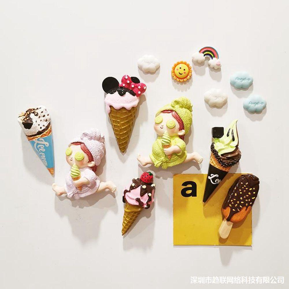 Tủ Lạnh PEWANY PEWANY. Sticker Dán Tường Họa Tiết 3D Hình Cô Gái Mặc Áo Choàng Ngủ Dễ Thương Bắt Mắt