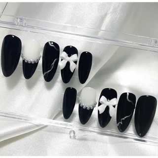 Nailbox thiết kế đen gắn nơ
