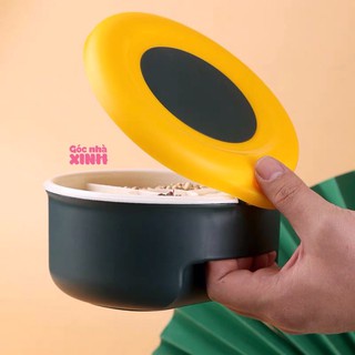 Hũ đựng gia vị 4 ngăn có tay cầm tiện lợi, có thìa kèm theo - nhìn siêu xinh