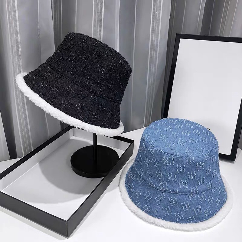 Nón bucket đội 2 mặt hình thỏ dễ thương