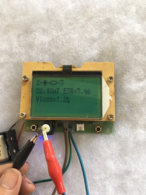 Tụ điện  dầu 30v 22uF