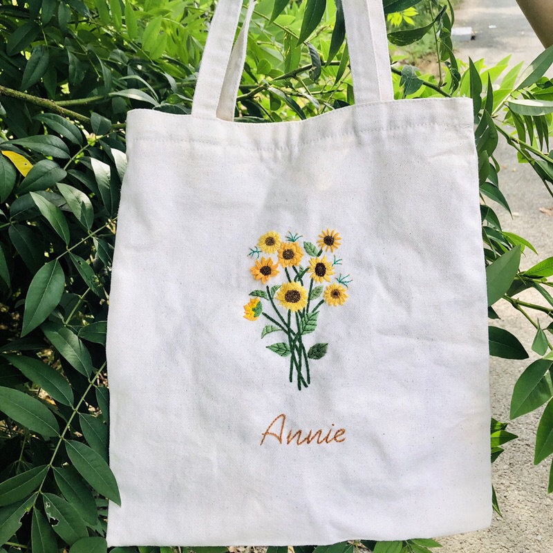 Túi tote vải canvas thêu tay handmade hoạ tiết (có khóa kéo)