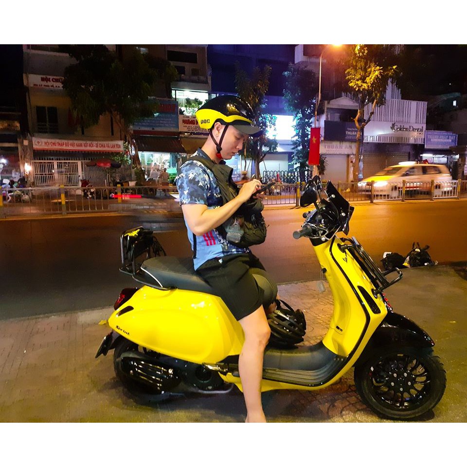 nón bảo hiểm POC P02 ÔNG PÔ ĐEN VÀNG