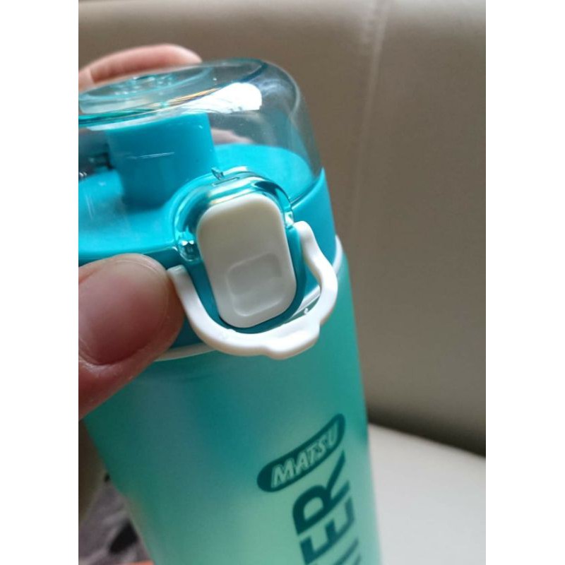 Bình nước nhựa SPRING Duy Tân 700ml | BigBuy360 - bigbuy360.vn