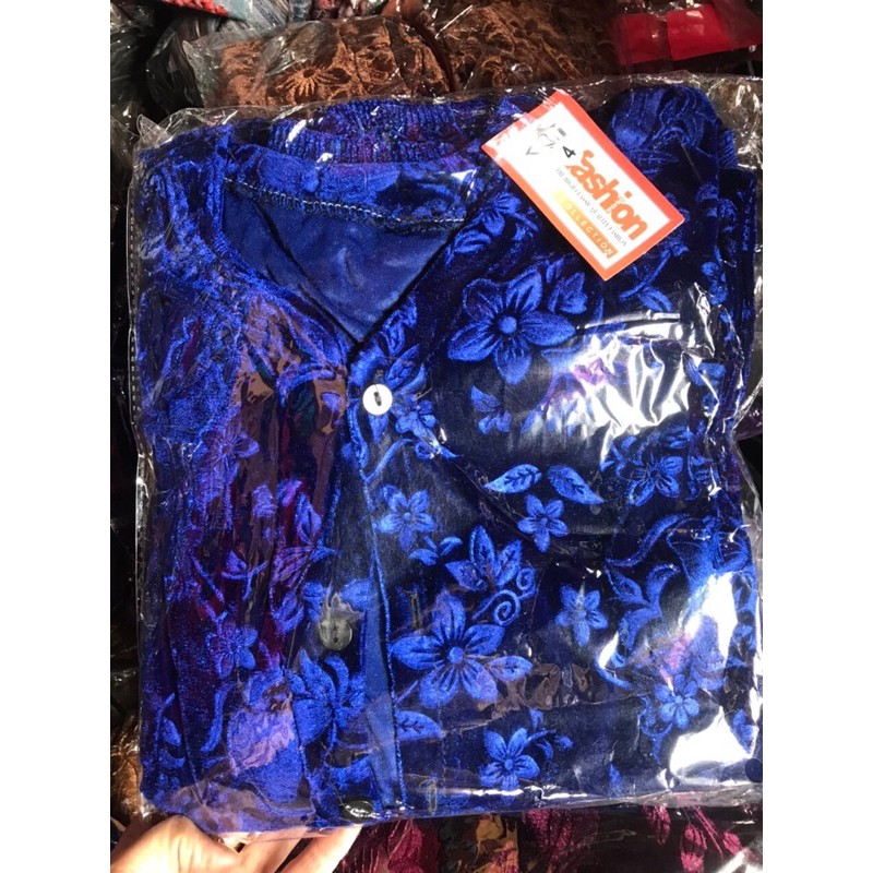 Đồ bộ bà già nhung