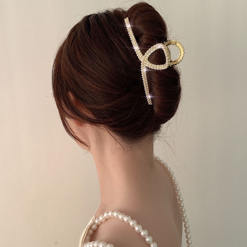 Kẹp Tóc Hình Cá Mập Đính Đá Và Ngọc Trai Giả Sang Trọng Dành Cho Nữ