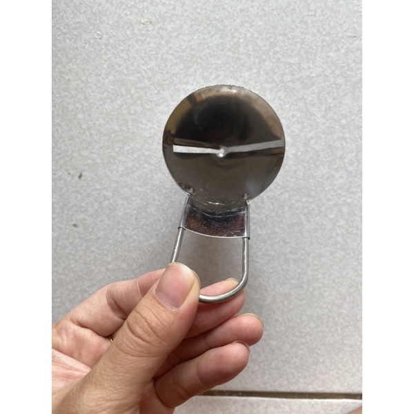 Xoáy tỉa hoa cà rốt,rau củ ,xoáy tỉa hoa hình phễu bằng inox