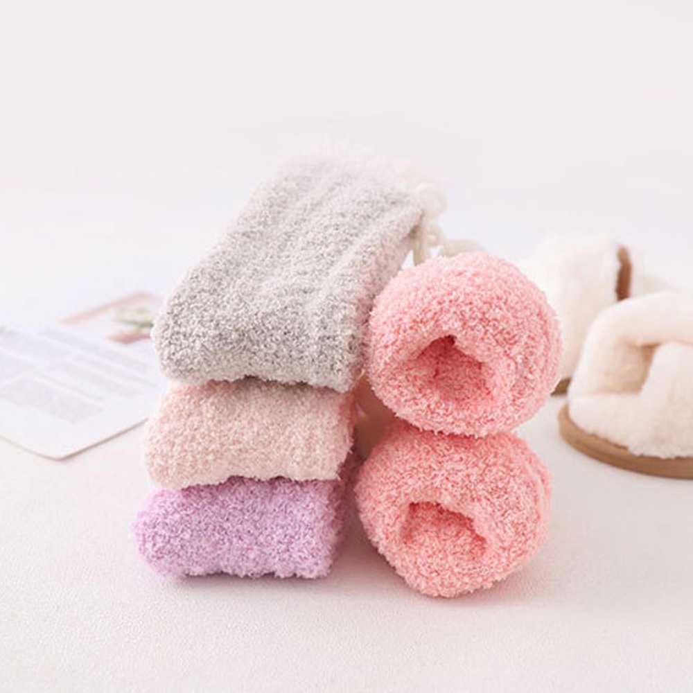 Đôi Vớ Lông Cừu San Hô Dày Dặn Ấm Áp Nhiều Màu Thời Trang Mùa Đông Cho Nữ