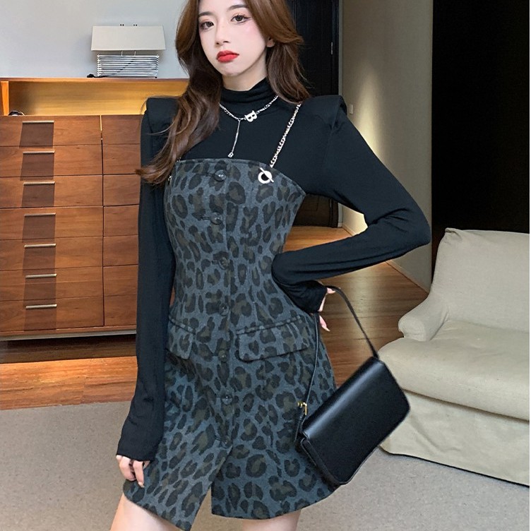 SET VÁY BEO KÈM ÁO CỔ LỌ (B0992)