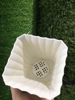 Chậu nhựa vuông để bàn