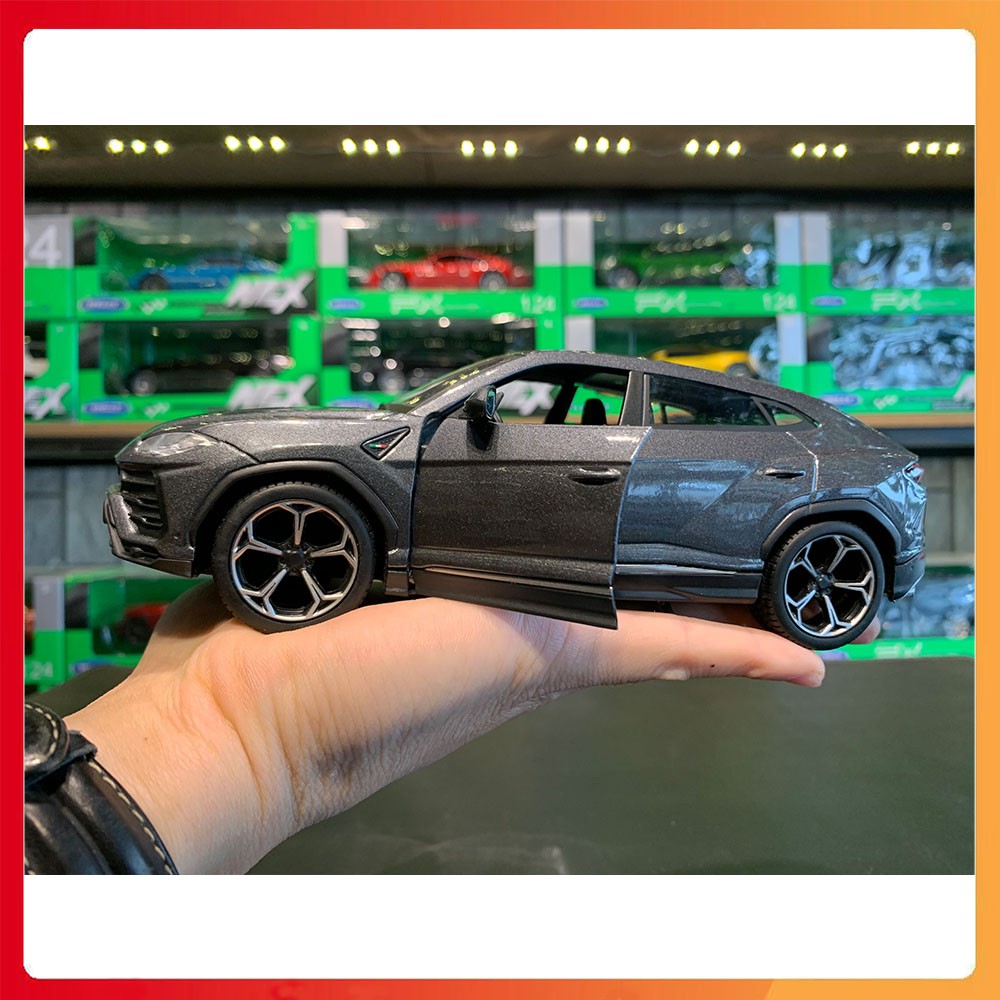 MÔ HÌNH XE LAMBORGHINI URUS TỈ LỆ 1:24