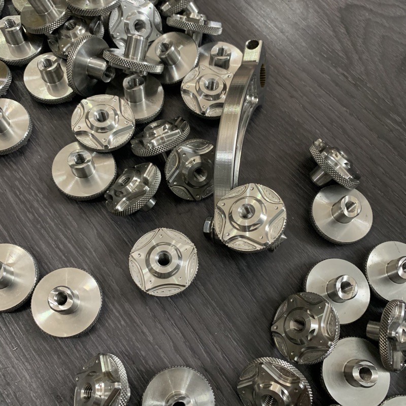 Càng thắng inox 304