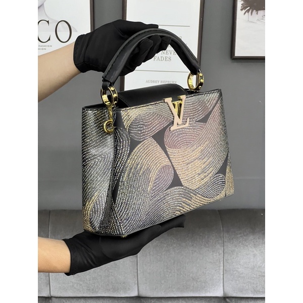 Túi công sở LV Capucines 2 Ngăn Da Bò full box