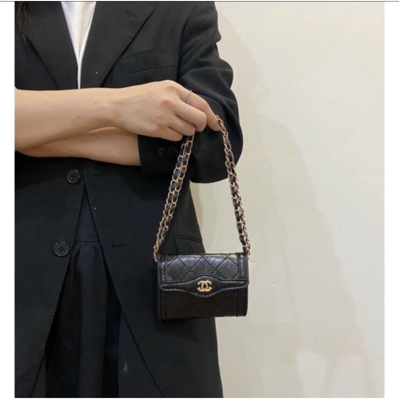 Túi Đeo Chéo Nữ Mini Đẹp Da Bóng Logo Vàng