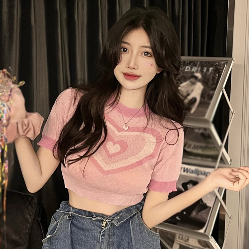 Áo Thun Croptop Ngắn Tay Cổ Tròn Form Ôm Họa Tiết Trái Tim Phong Cách Retro Hàn Quốc Cho Nữ