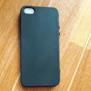 Iphone 5/ 5S/SE Ốp lưng dẻo đen rẻ