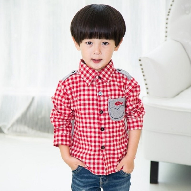 Áo sơ mi kẻ sọc in chữ cho bé trai