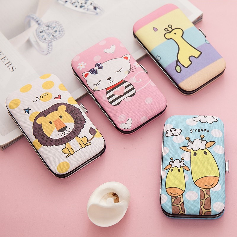 Xả Kho❤️Bộ 7 dụng cụ làm móng có hộp Cute Dũa bấm móng tay