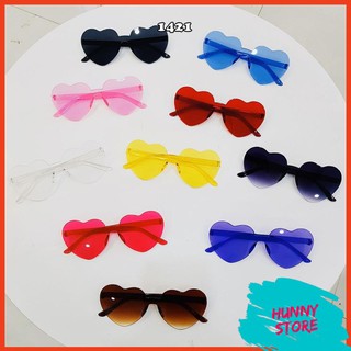 [CỰC HOT] Kính Mát Nữ Thời Trang Cao Cấp Gọng Trái Tim 💖FREESHIP💖 Mắt Kính Râm Nam Nữ Đẹp Giá Rẻ H1421