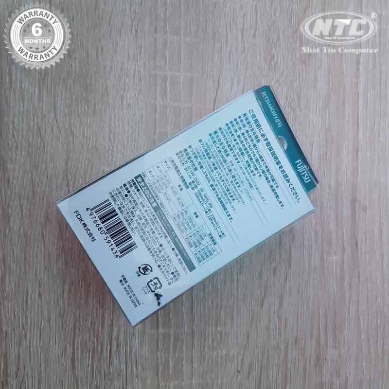 Bộ box sạc kèm 4 pin AA Fujitsu 2450mAh hỗ trợ sạc nhanh Quick charge