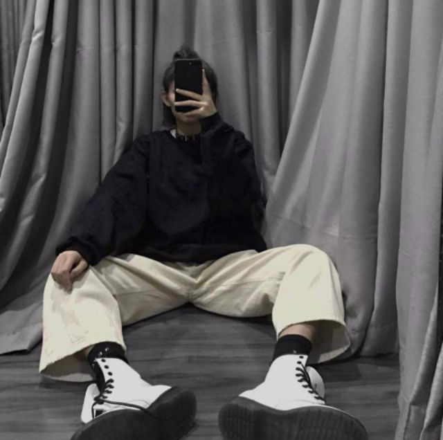 Áo Sweater Nỉ Bông Tay Dài Unisex Màu Đen