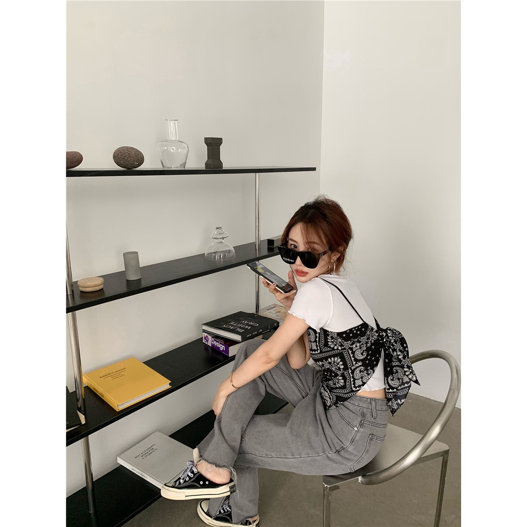 thời trang nữ hè 2021 xu hướng mới áo hai dây đeo đầu ống hoa hạt điều. | BigBuy360 - bigbuy360.vn