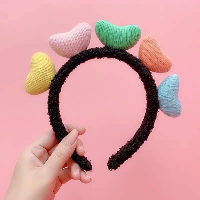 Cài tim nhiều màu