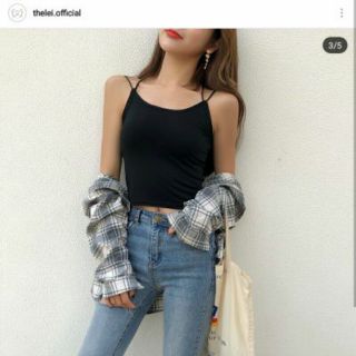 ( Sẵn đen, trắng) Áo croptop đan dây lưng ôm body