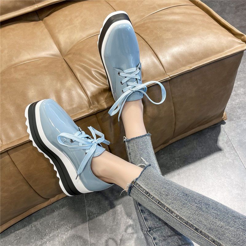 Giày búp bê giày cao gót nữ Giày nữ cỡ lớn 35 thước-42 thước vuông mũi nhọn giày nữ đế dày đế dày tất cả phù hợp với phong cách Anh bằng da sáng chế giày đế bằng ren