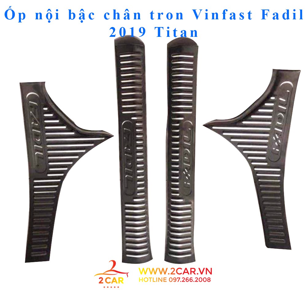 Ốp bậc chân trong, ngoài xe Vinfast Fadil 2019-2020 chất liệu Titan cao cấp