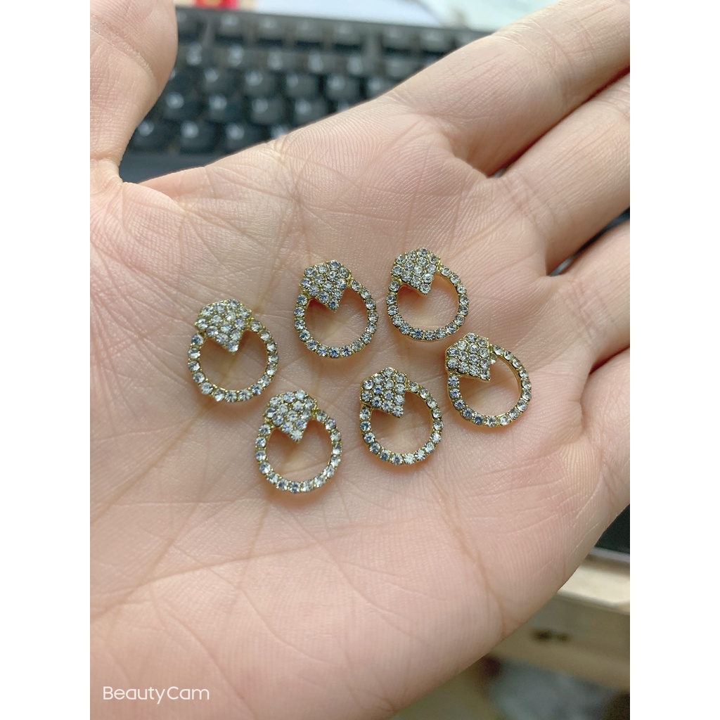 charm tròn trang trí nail