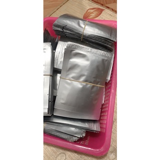 Miếng dán môi không hình loại 1