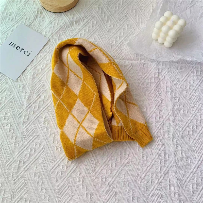 Khăn choàng cổ giữ ấm đáng yêu cho bé