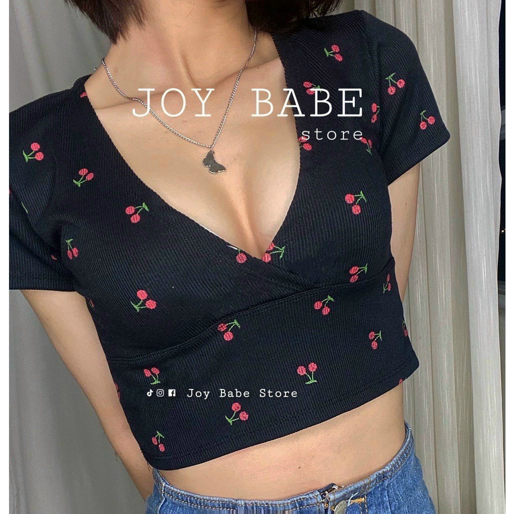 Áo croptop tay ngắn cổ V in hình quả cherry dễ thương