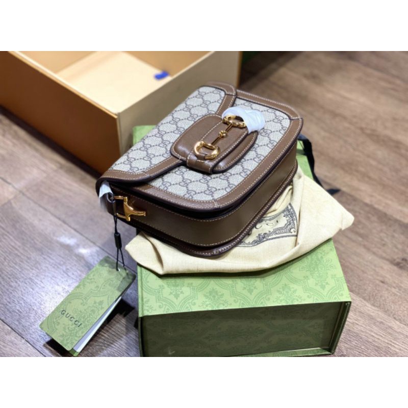 Túi chéo nữ G.C Horsebit sz21cm hàng super vip lót da lộn tag vàng đồng fullbox hãng
