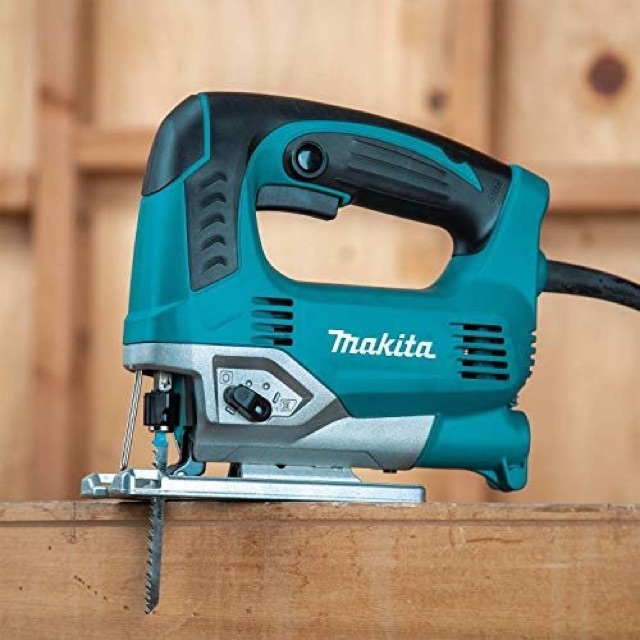 JV0600K Máy cưa lọng 650w Makita