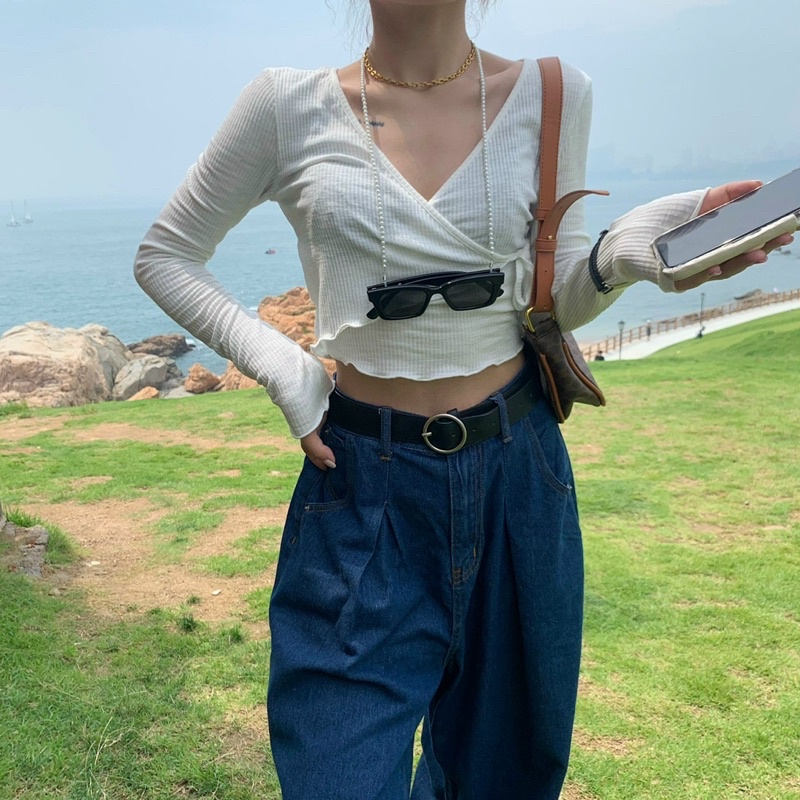 Áo croptop tay dài đắp chéo
