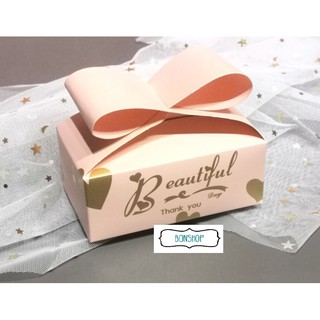 Hộp đựng socola, quà Valentines có nơ