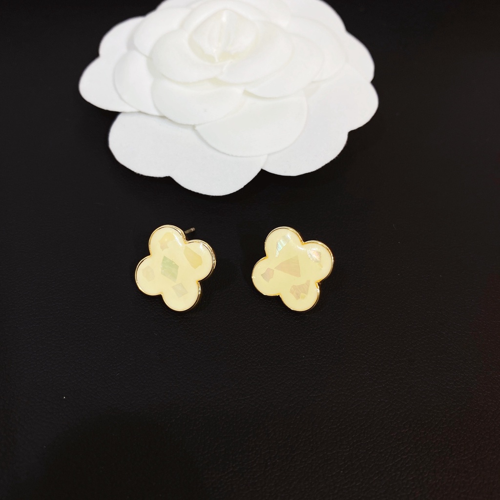 Bông Tai Nữ Cá Tính Đính Đá Cao Cấp Mang Phong Cách Hàn Quốc  - MS246934