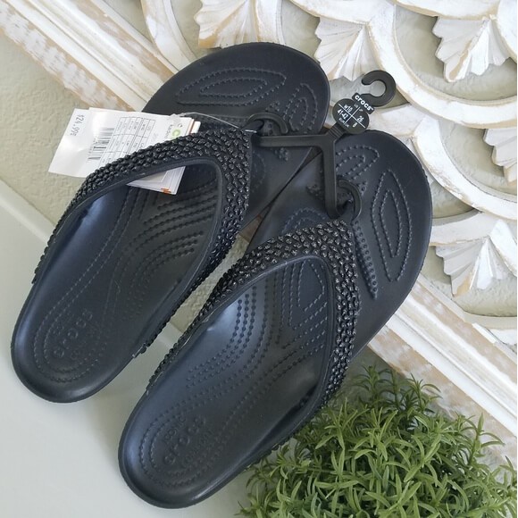 Dép Crocs nữ Kadee II Embellished nhập USA