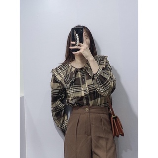 Áo sơ mi kẻ cổ bèo
