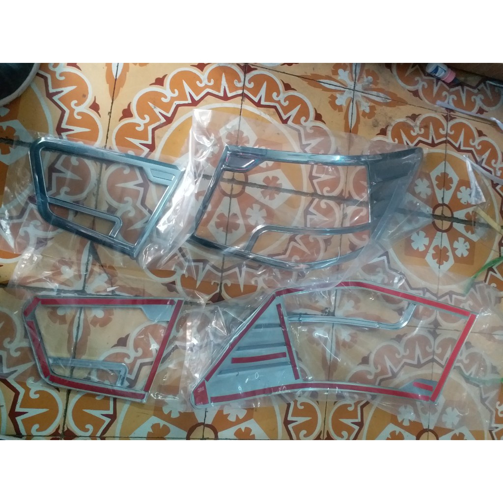 Bộ ốp viền đèn hậu mạ crom xe kia Forte, Kia Cerato 2008-2013 Form cũ