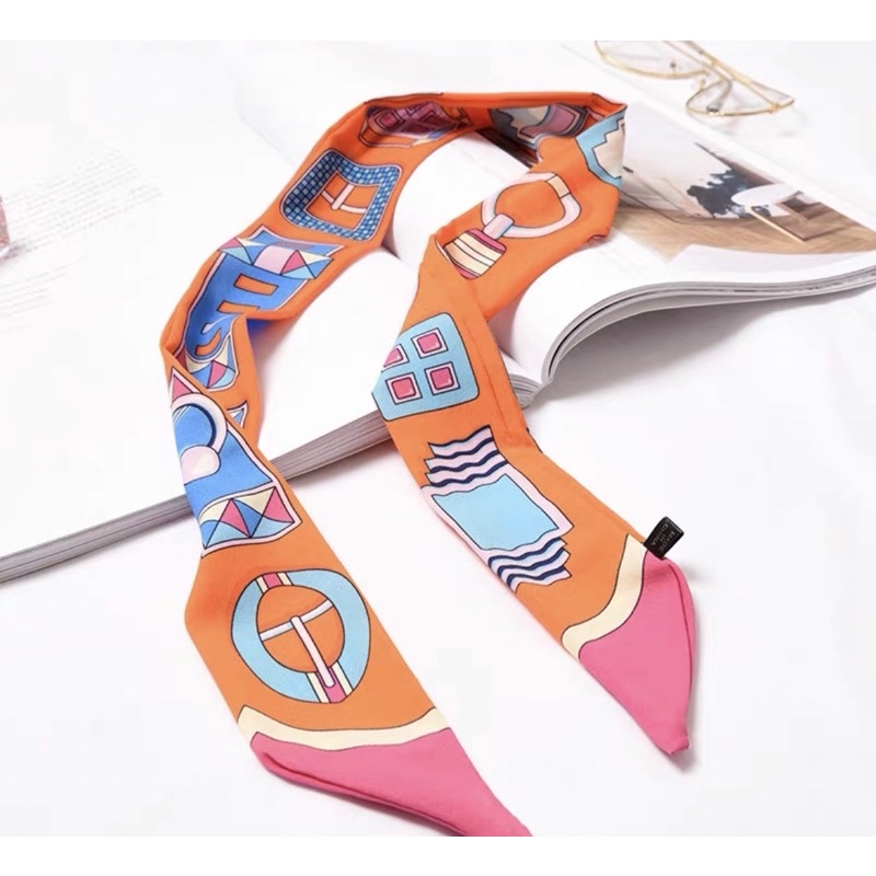 Khăn quấn túi xách in hoa văn lạ đa năng