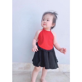 YẾM ĐÀO KÈM MẤN CHO BÉ GÁI