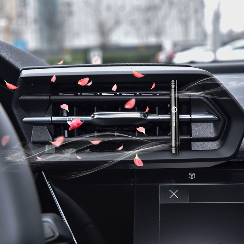 Kẹp Khuếch Tán Nước Hoa In Logo Xe Hơi Nissan Juke Tiida Teana GTR 350Z 370Z 240SX