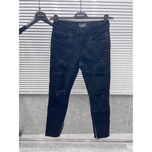 Quần Bò Đen Nam Pha Rách Xước Thêu Khoá Zip Ống