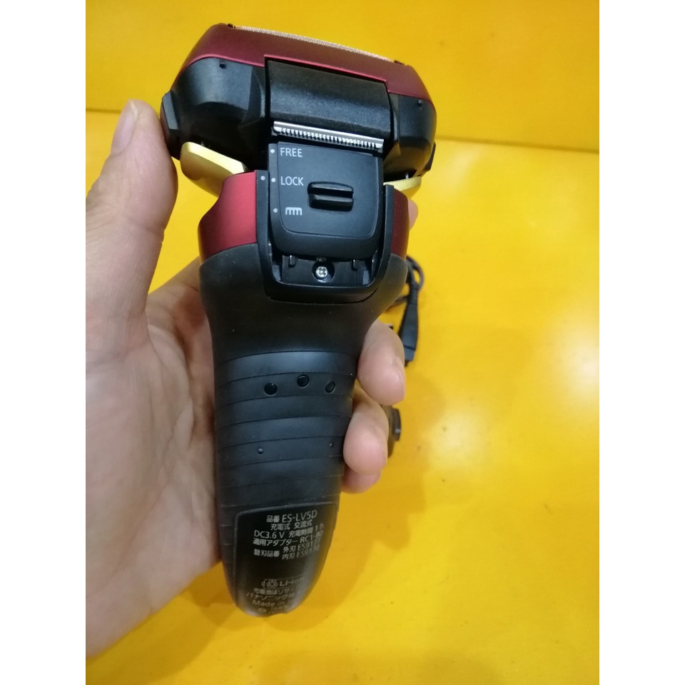 Máy cạo râu nội địa Nhật Panasonic ES-LV5D - 5 lưỡi (mã 69)