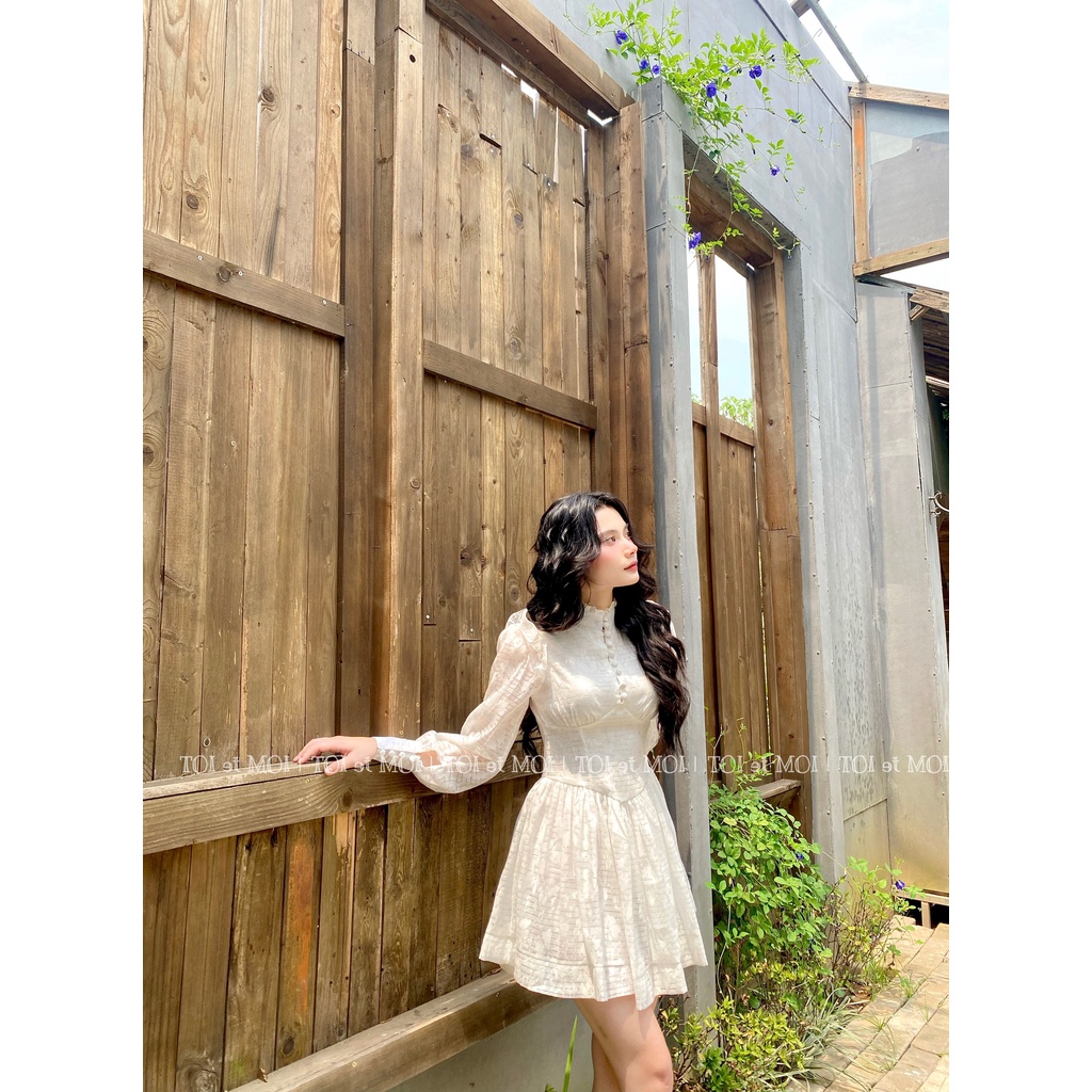 VÁY TRẮNG TƠ HOA CHERINE_TOI et MOI