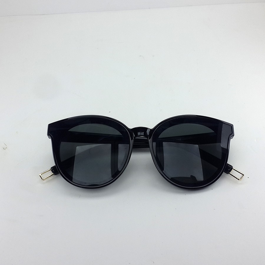 (Video) Rẻ vô địch _Mắt kính nữ mắt mèo bộ hộp Full box_ Kính chống nắng, tia UV | BigBuy360 - bigbuy360.vn